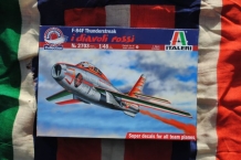 images/productimages/small/F-84F Thunderstreak i diavoli rossi Italeri 2703 voor.jpg